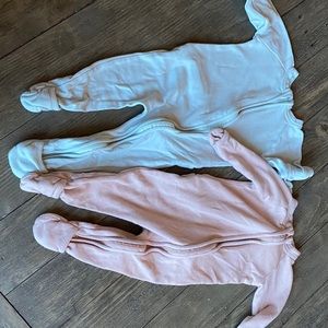 Goumi zipper footies